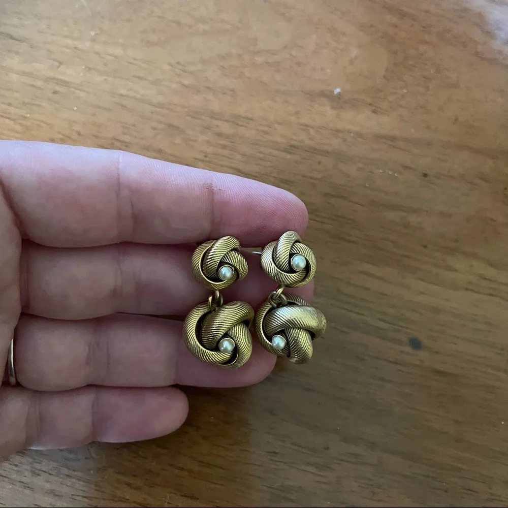 Vintage gold earrings